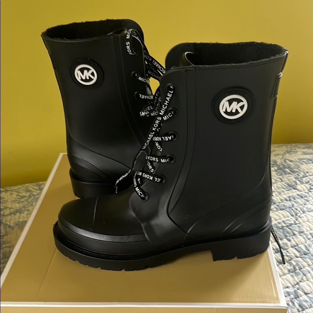 Michael Kors Black Rain Boots Size 7